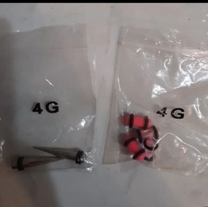 4g tapers and 2 sets of 4 gauge plugs